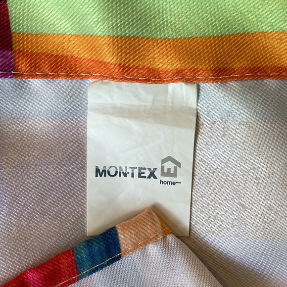 Montex Shower Curtain and Weighted Liner - Picture 4 of 7